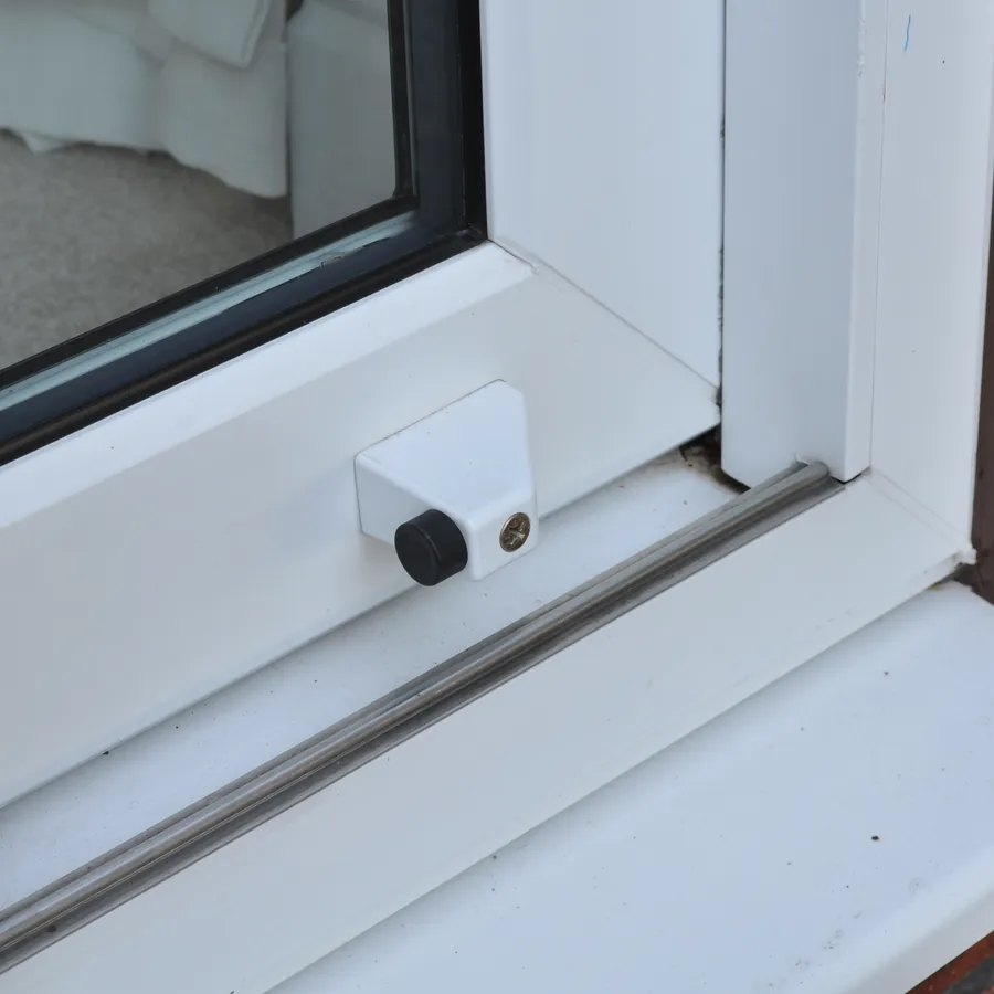 Sliding Windows Clapham Junction